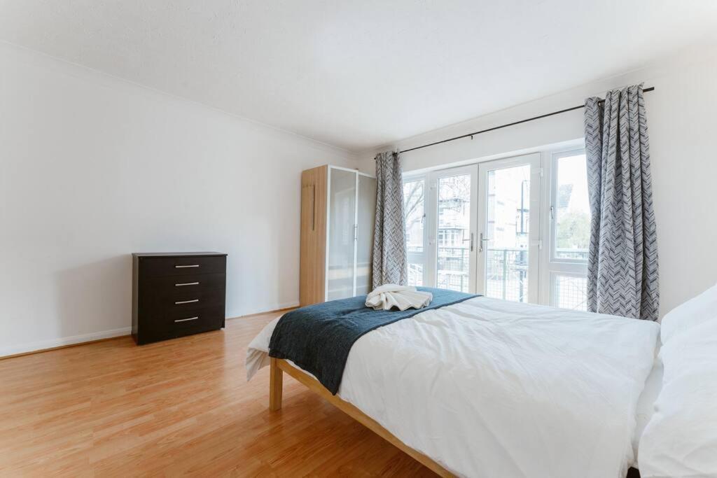 Up To 4 People, Room In A Share House Next To London Bridge Eksteriør bilde